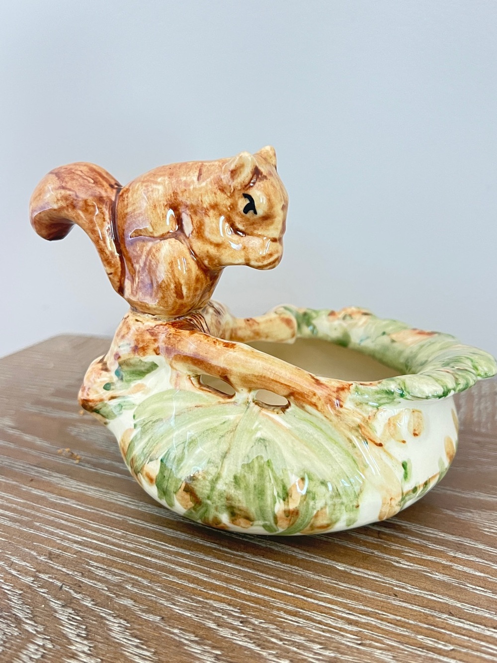 Antique 1920’s Weller Pottery Squirrel Bowl, great condition